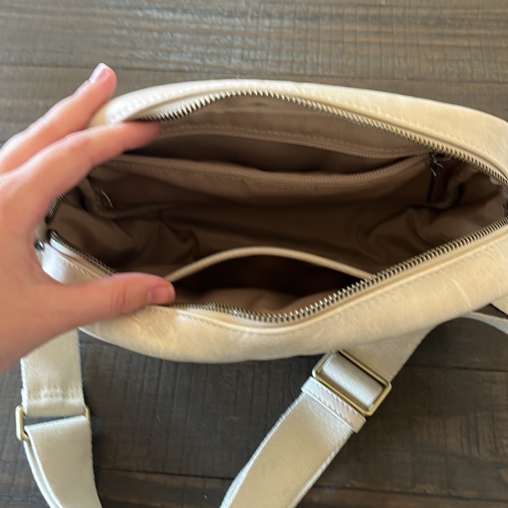Azaria Camera Bag - Picture 3 of 4